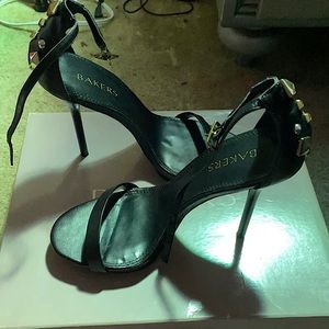 Bakers black heels size 8.5 US women’s.